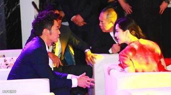 形象崩塌吃瓜群众