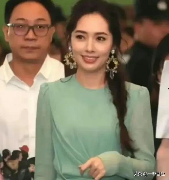 明星吃瓜事件在线,明星吃瓜事件揭秘