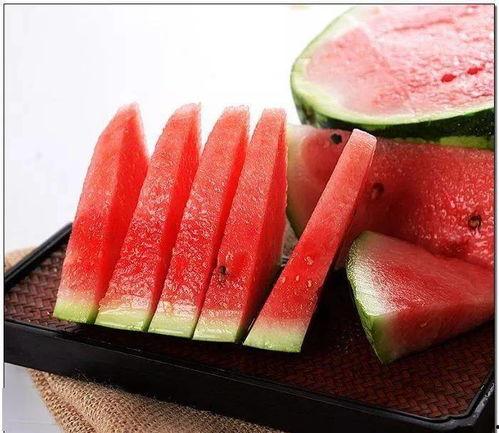 湖北人吃瓜吃到自己身上,湖北人吃瓜吃到自己身上的尴尬瞬间